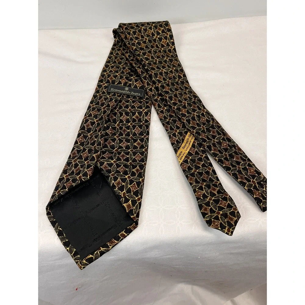 Vintage Ermenegildo Zegna 100% Silk Neck Tie VGUC Geometric